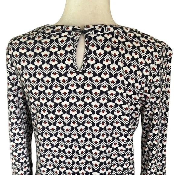 Boden Althea Petal Head Geometric Floral Keyhole 3/4 Sleeve Tee - 8 - Picture 7 of 13